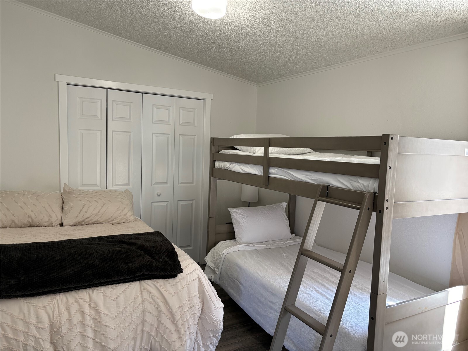 707 Hunter Avenue Property Photo 14