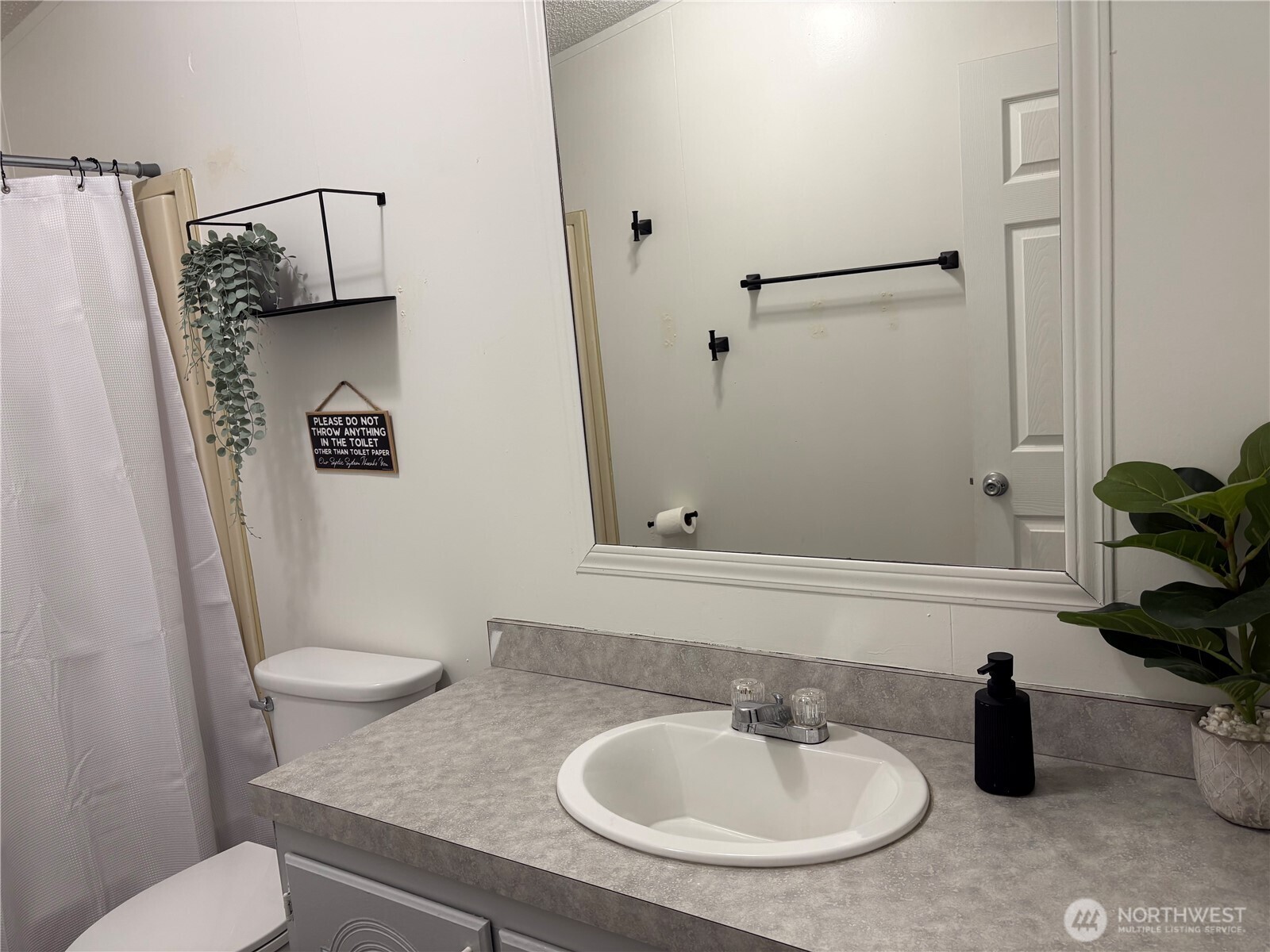 707 Hunter Avenue Property Photo 15
