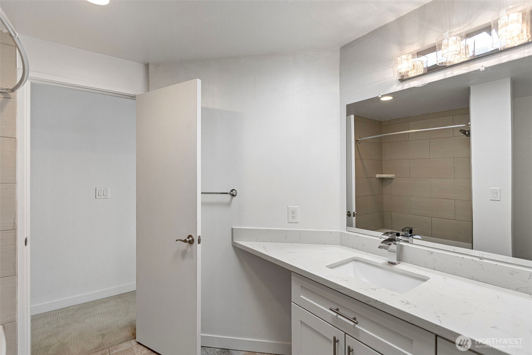 10 143rd Avenue 4 Property Photo 18