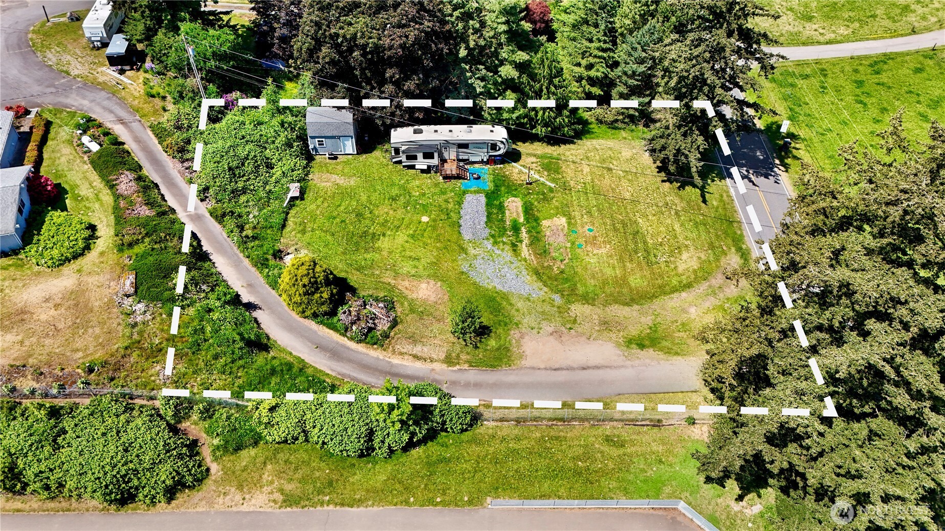797 Ten Mile Road Property Photo 4
