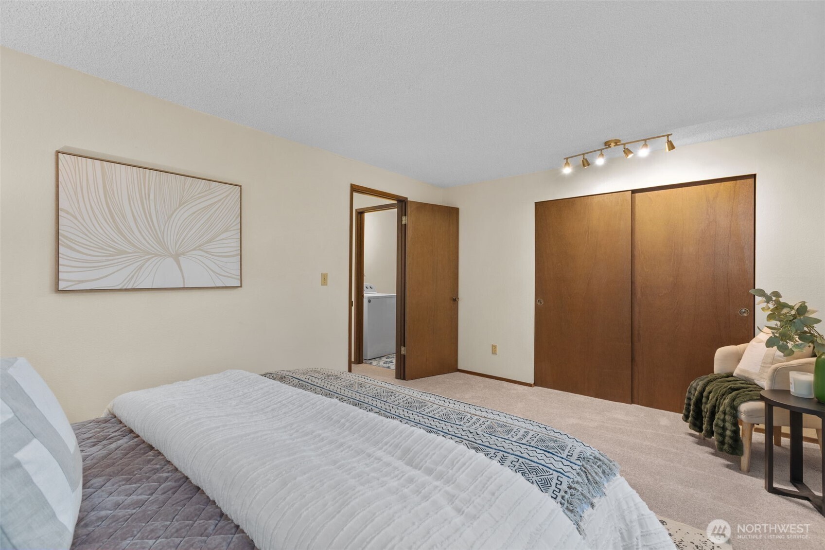 24440 13th Avenue Property Photo 15
