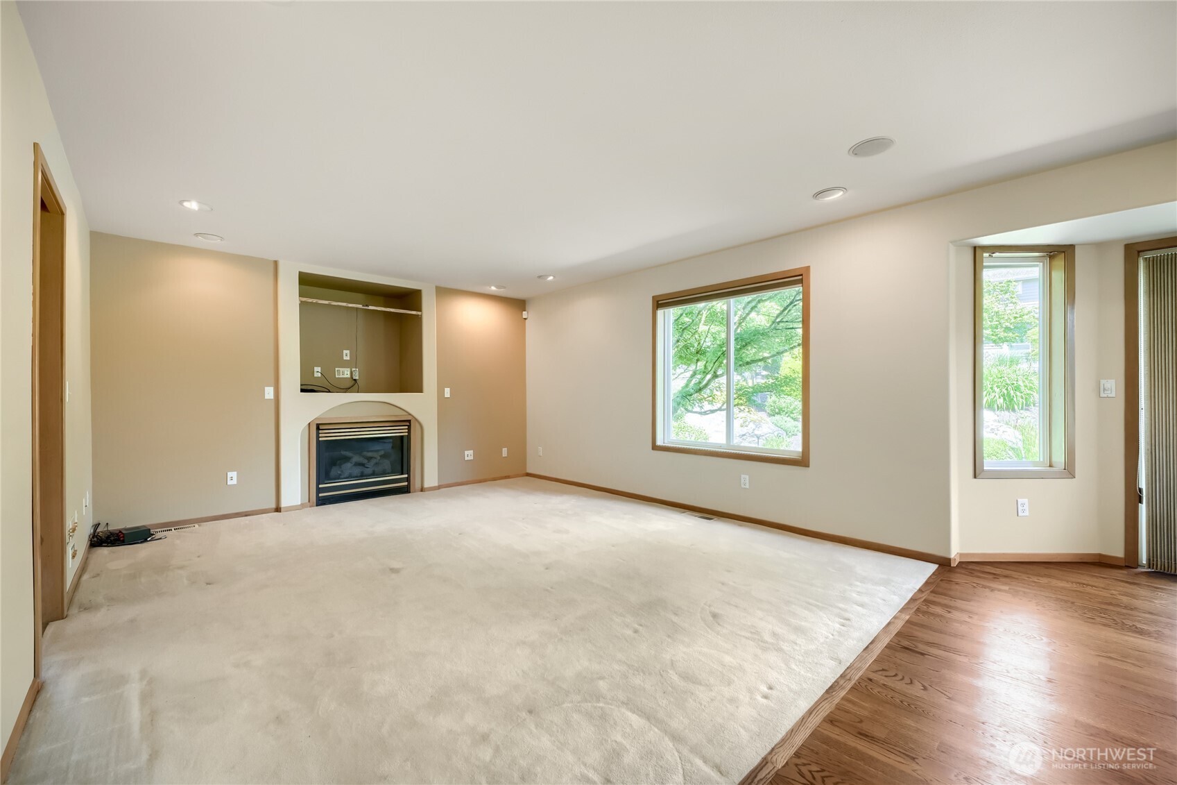 5018 S 279th Street Property Photo 7