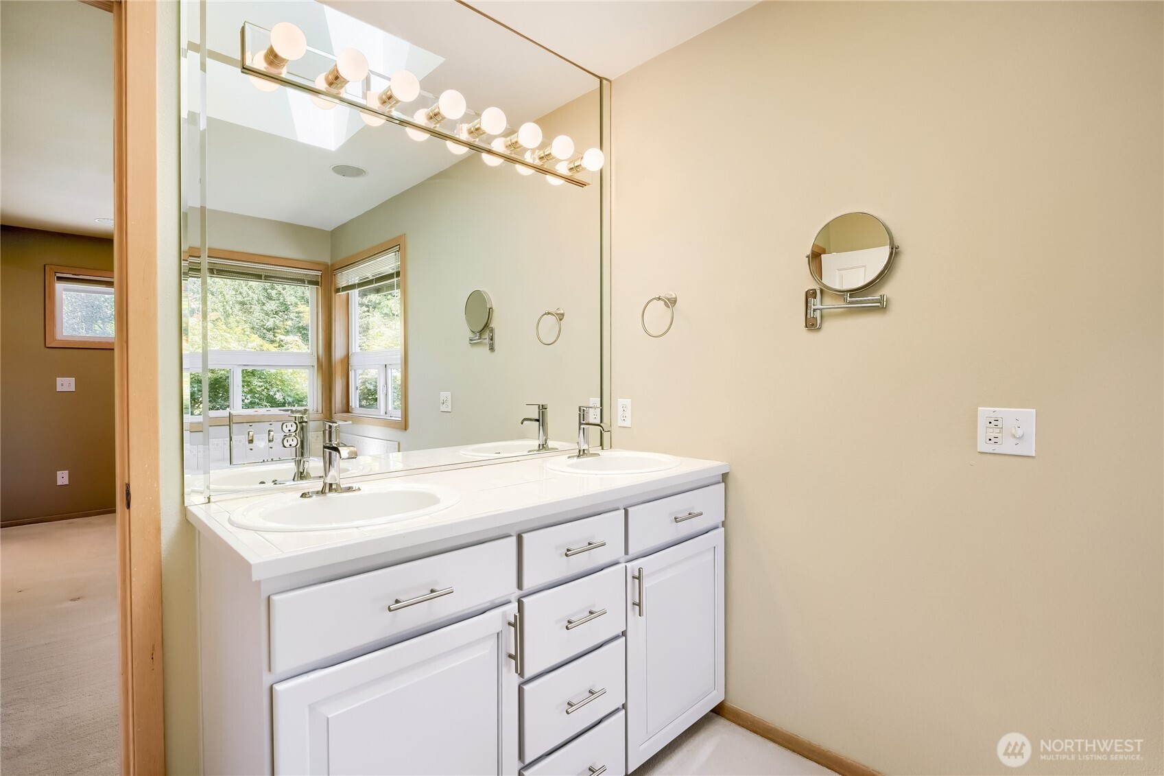 5018 S 279th Street Property Photo 13