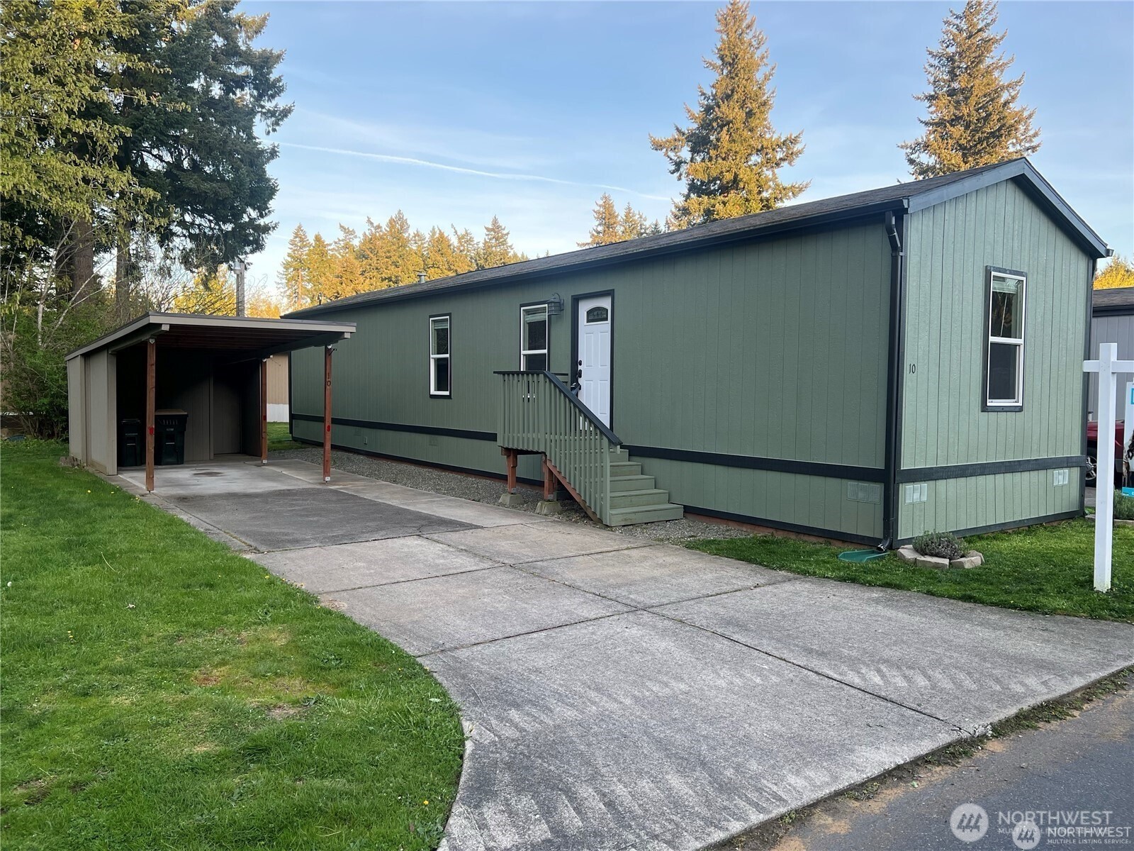 17114 153rd Avenue 10 Property Photo 1