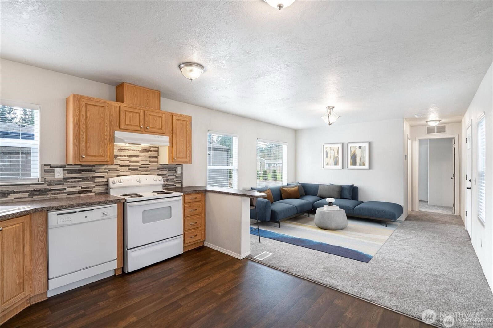 17114 153rd Avenue 10 Property Photo 4