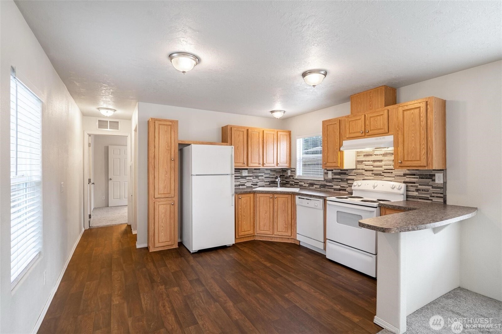 17114 153rd Avenue 10 Property Photo 7