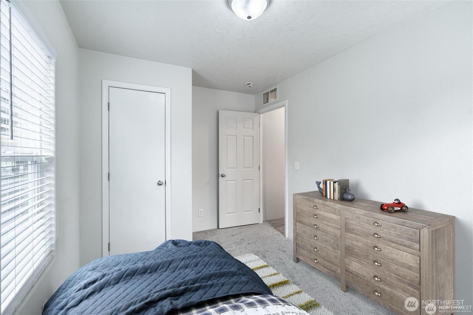 17114 153rd Avenue 10 Property Photo 11