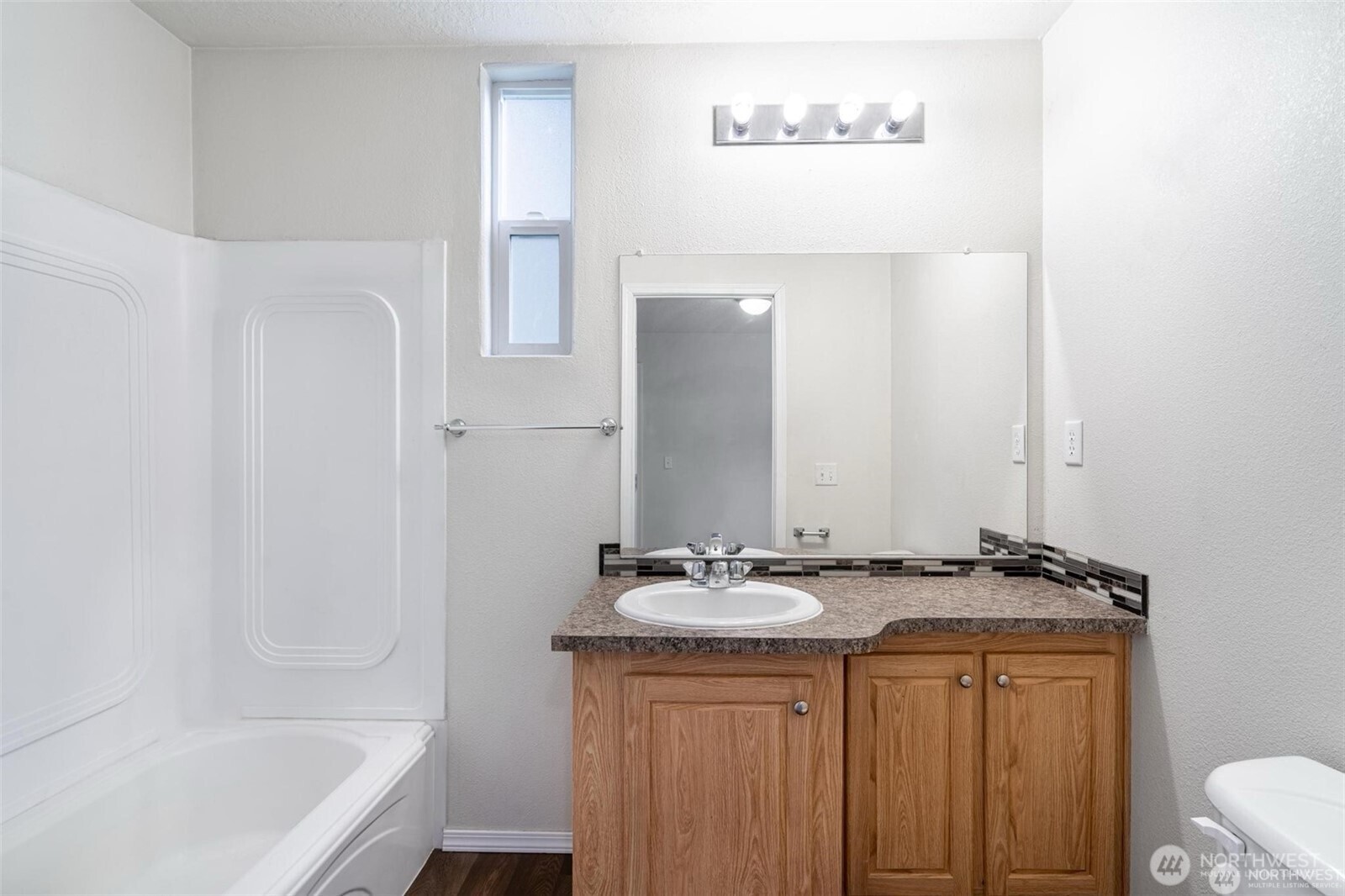 17114 153rd Avenue 10 Property Photo 13