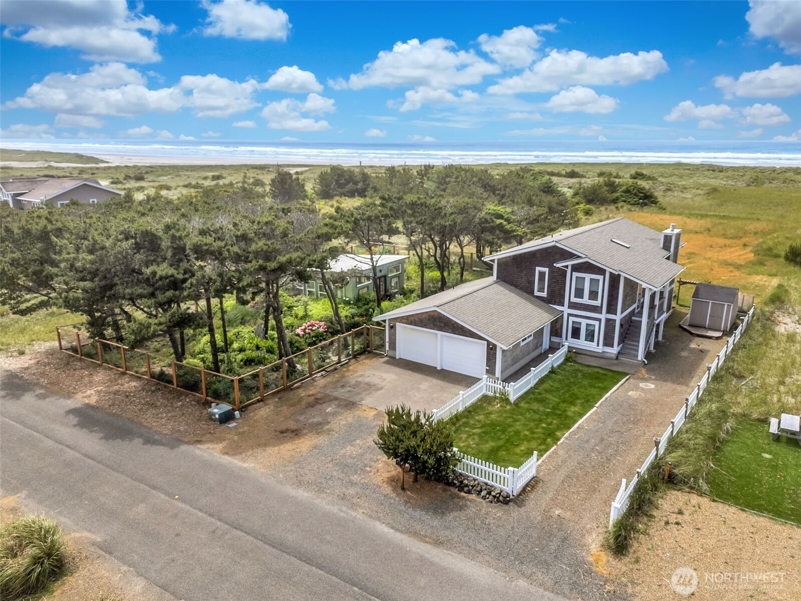 35305 & 35309 F Place Property Photo 2