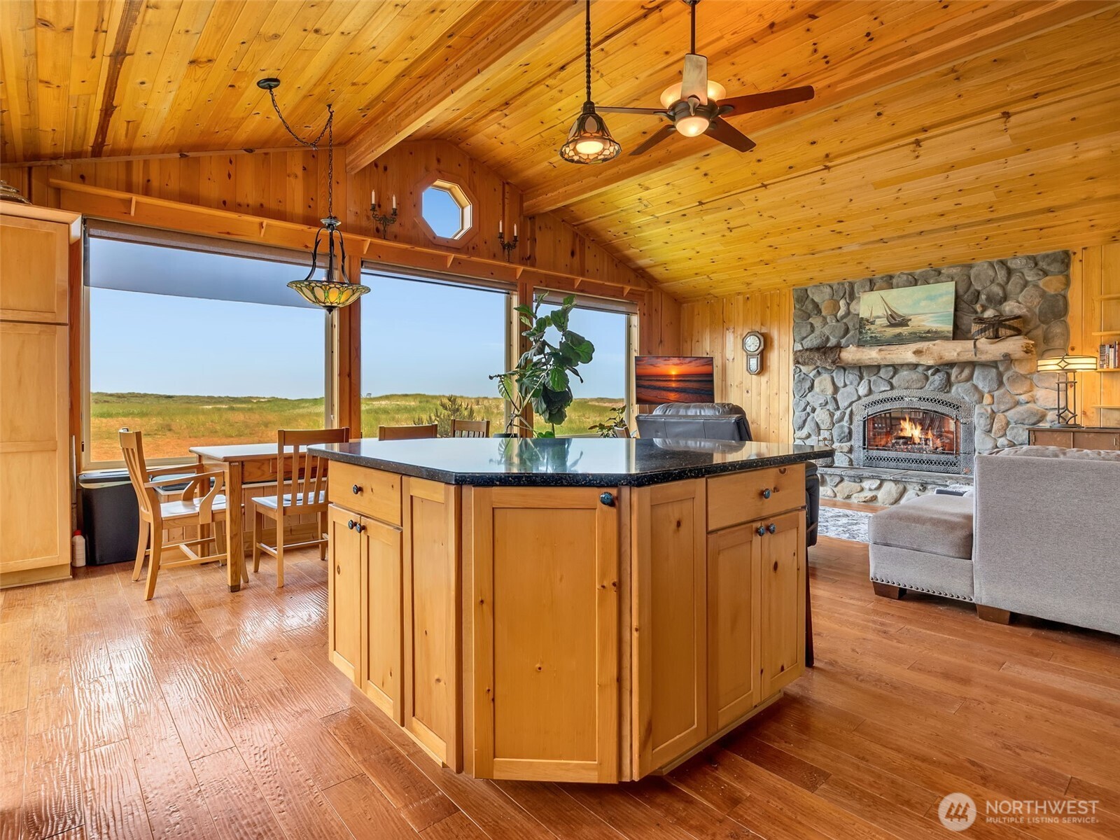 35305 & 35309 F Place Property Photo 18