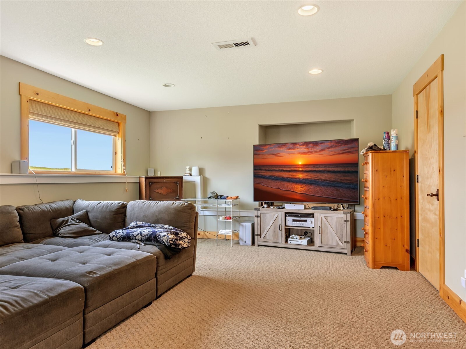 35305 & 35309 F Place Property Photo 26