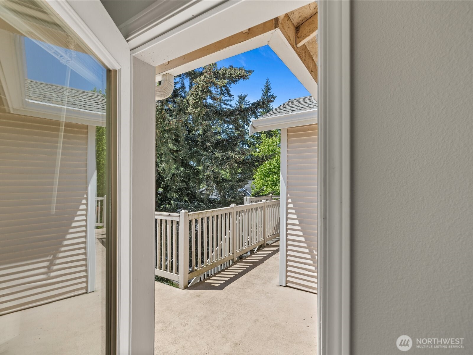 11518 12th Avenue D304 Property Photo 23
