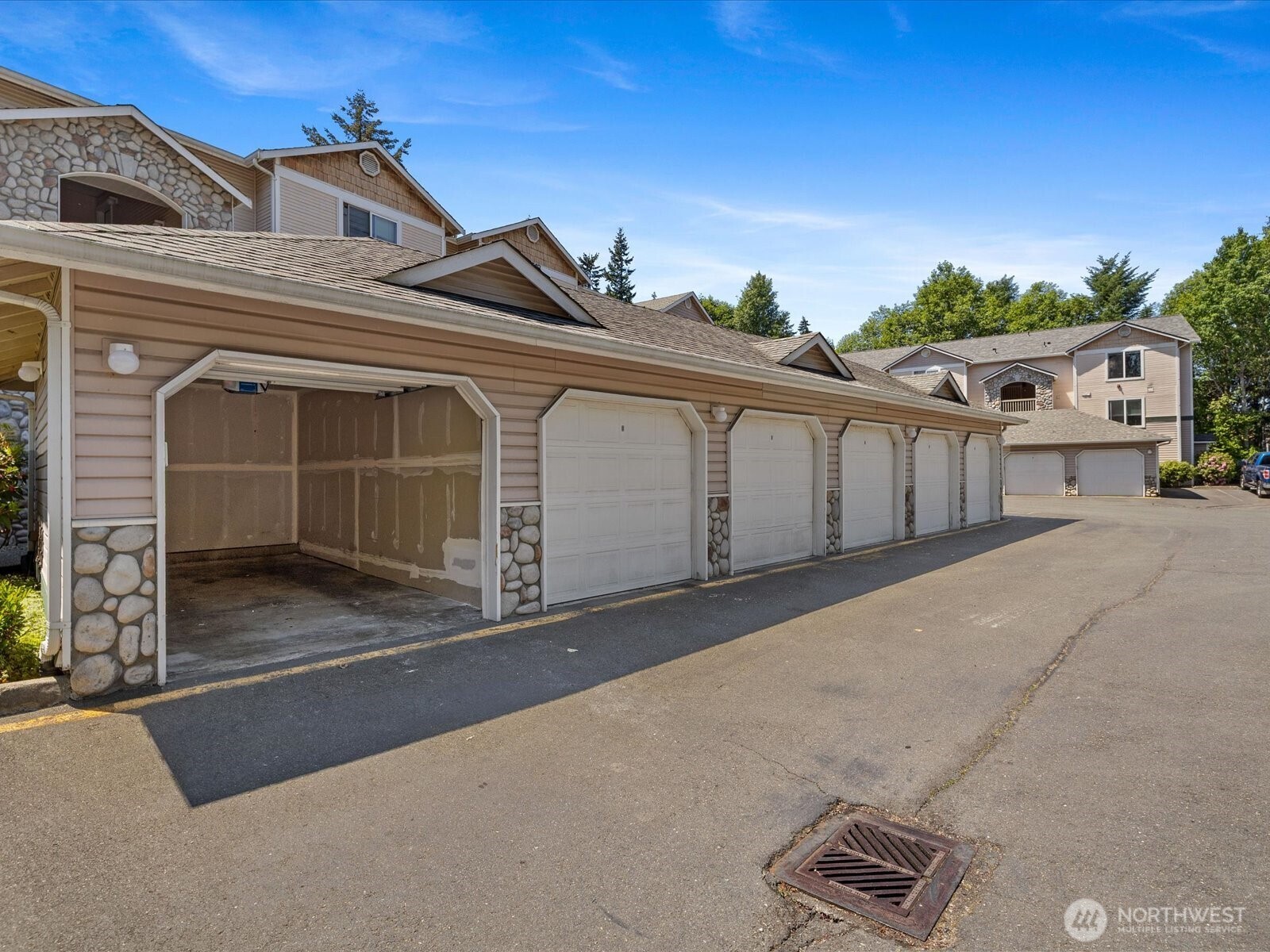 11518 12th Avenue D304 Property Photo 29