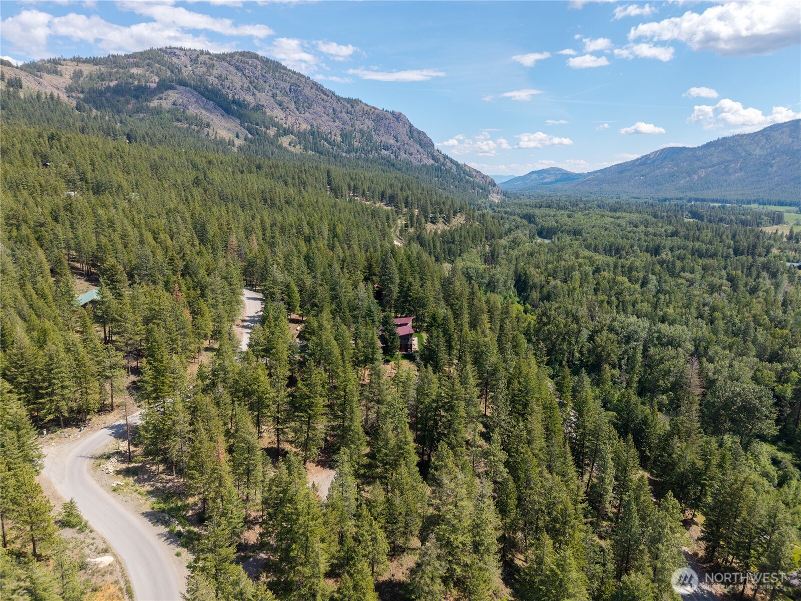 6 Homestead Road Property Photo 32