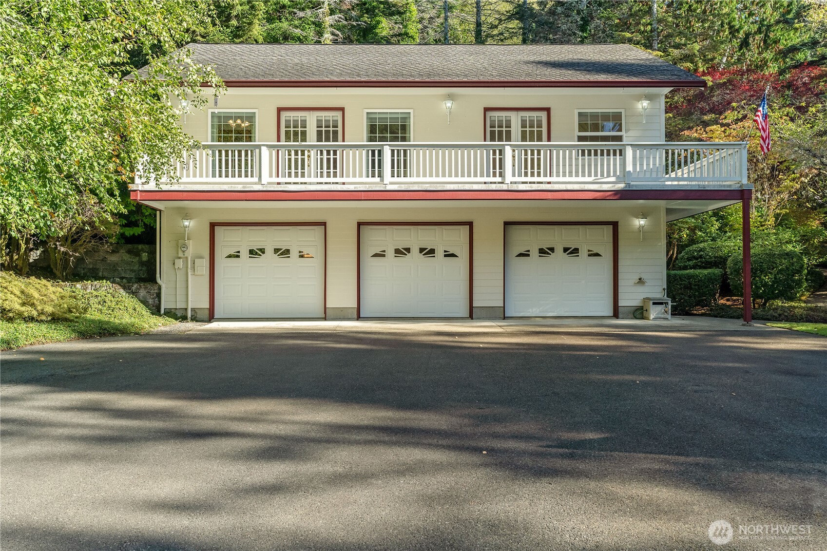115 Reynvaan Drive Property Photo 30