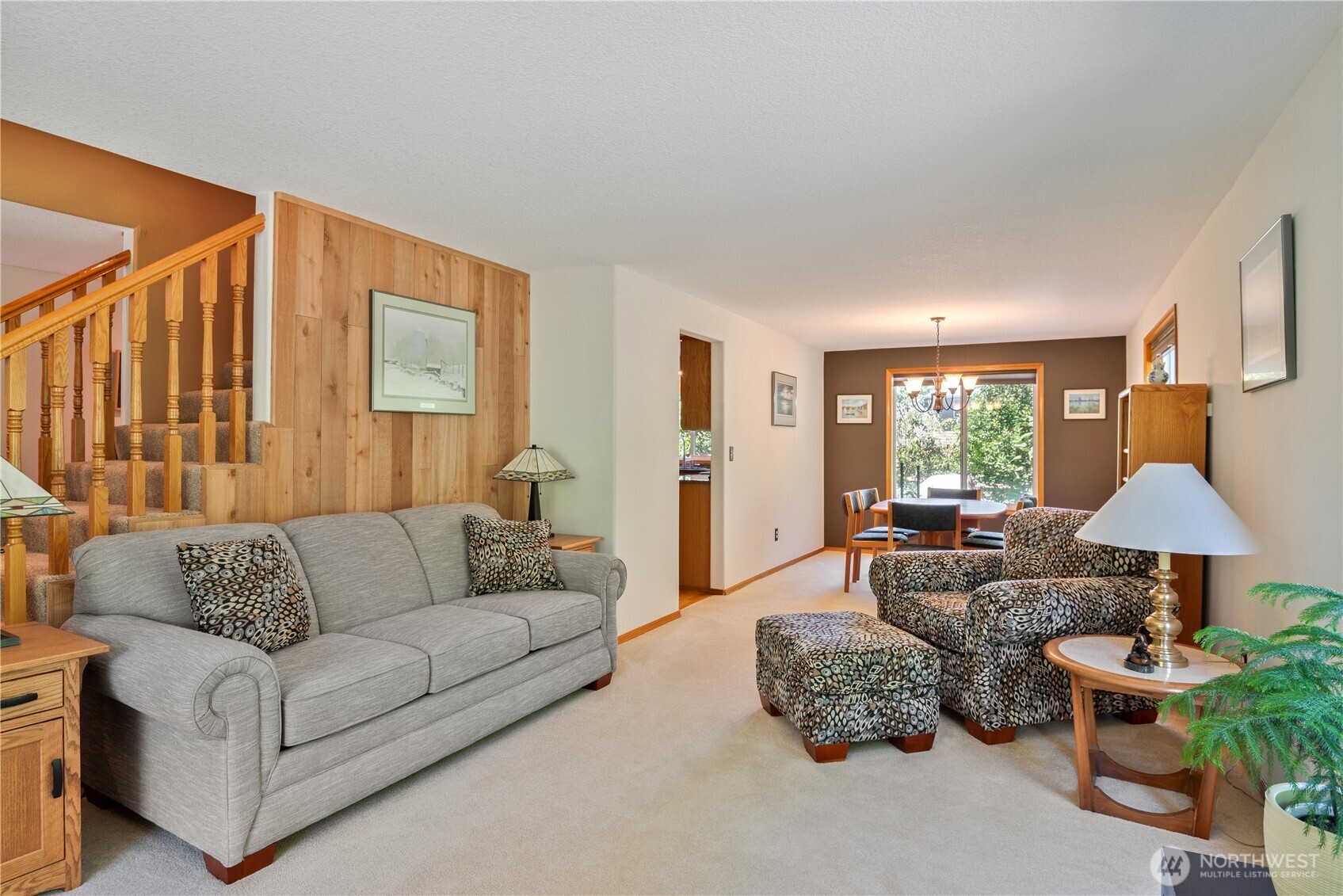 2539 E Lynnwood Drive Property Photo 6