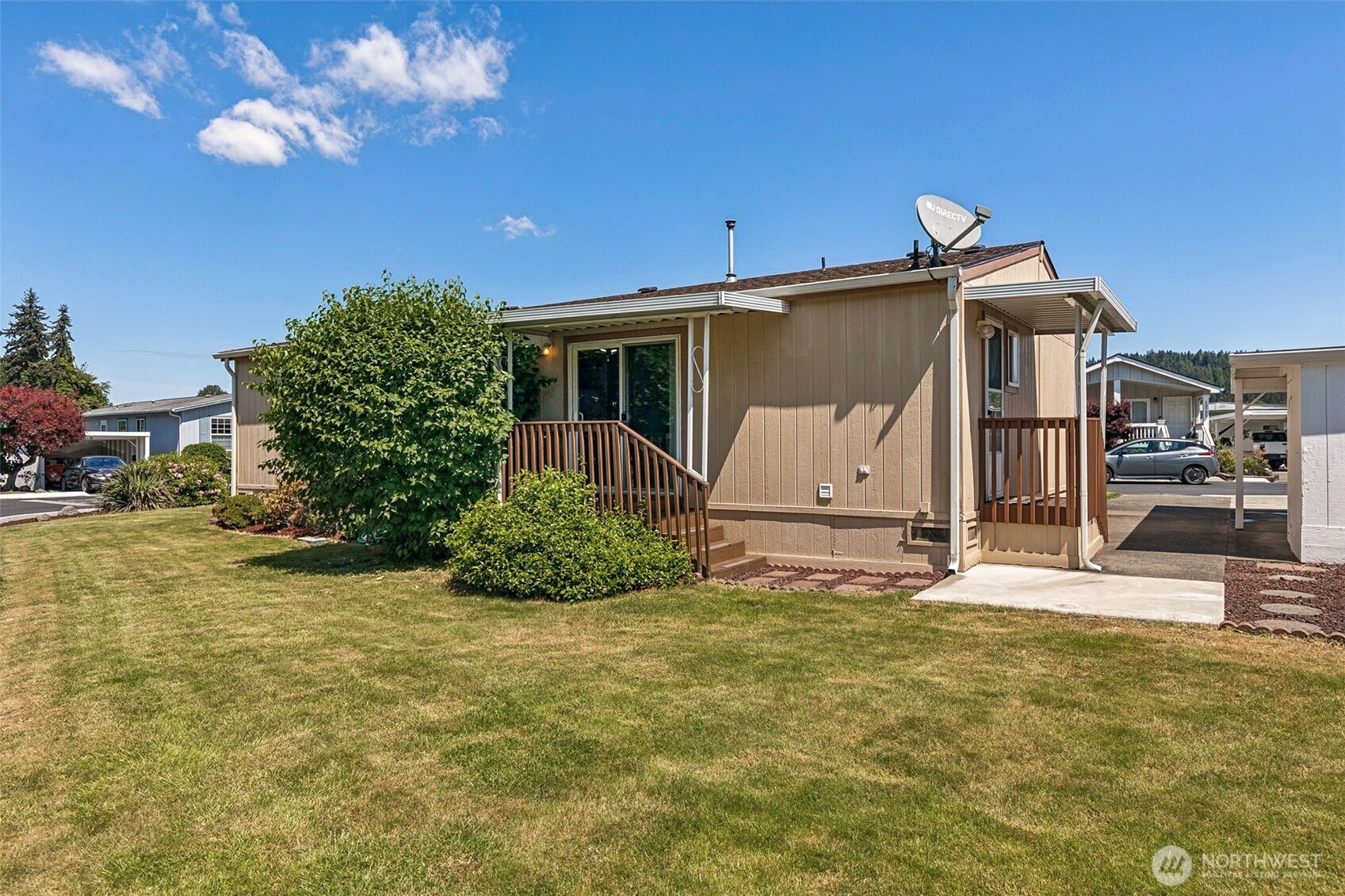 10702 63rd Street 36b Property Photo 6