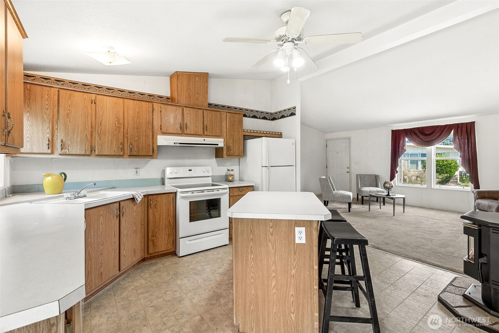 10702 63rd Street 36b Property Photo 12