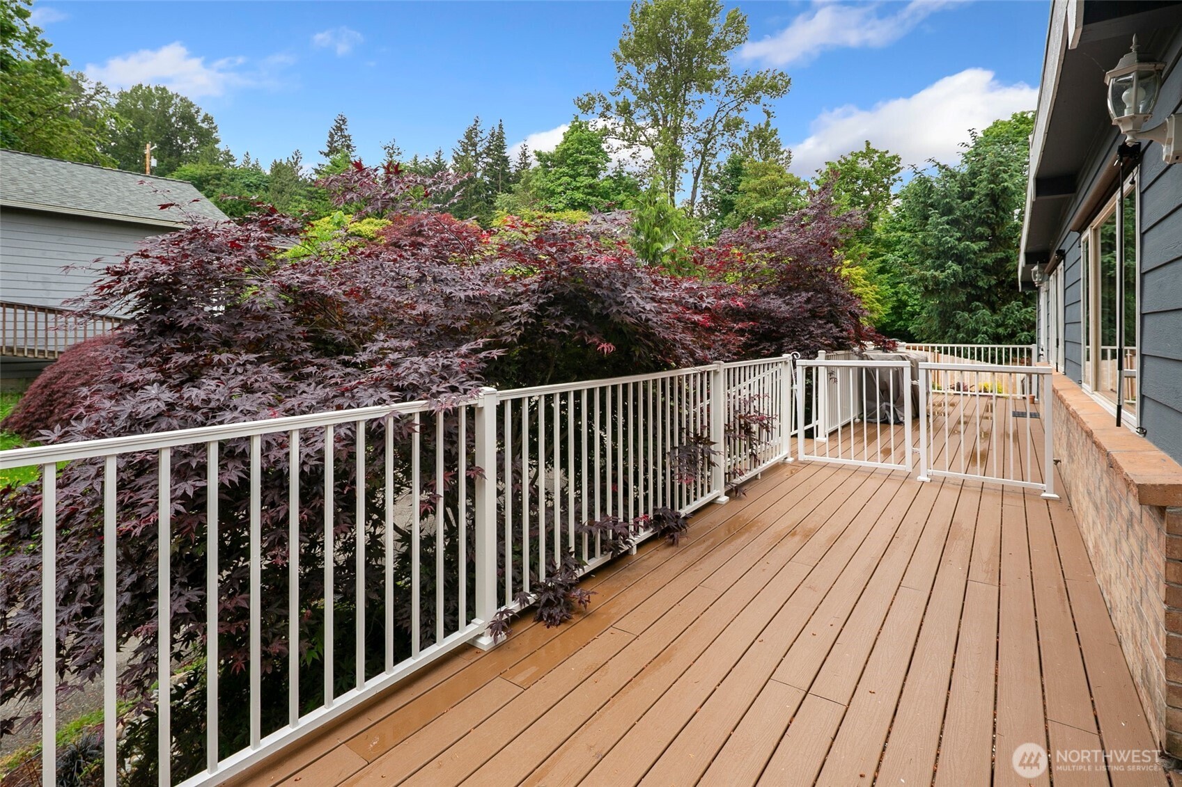 2320 Ravenna Street Property Photo 5