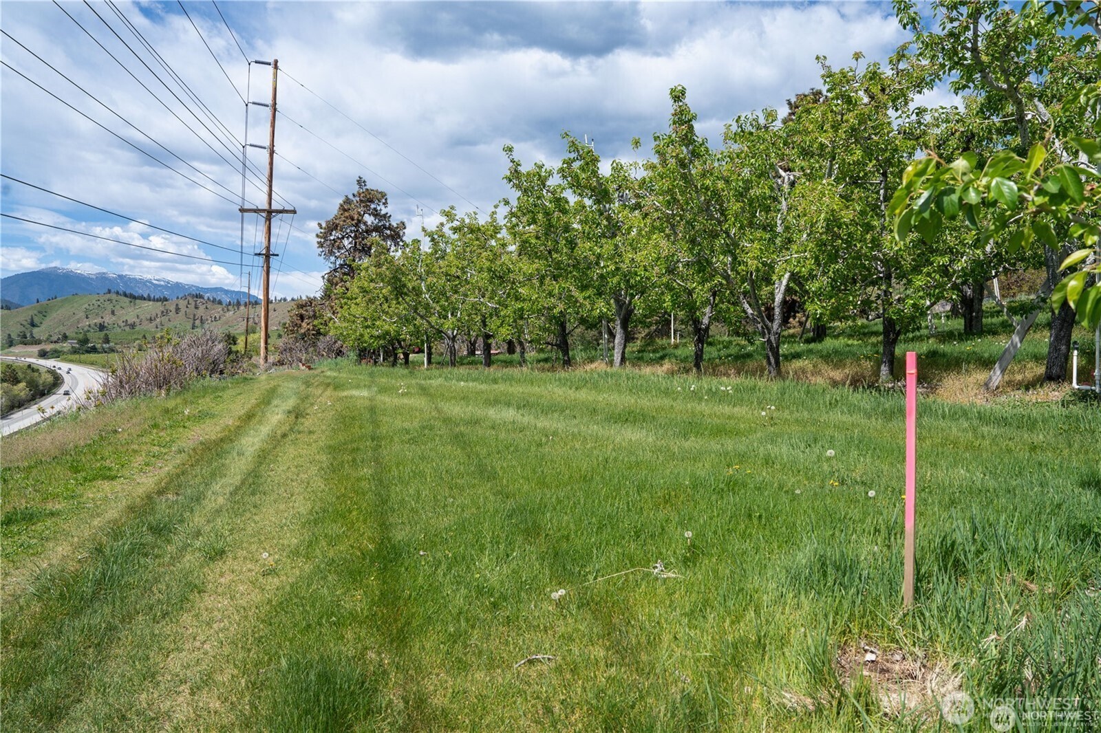 4 Sunburst Lane Property Photo 16