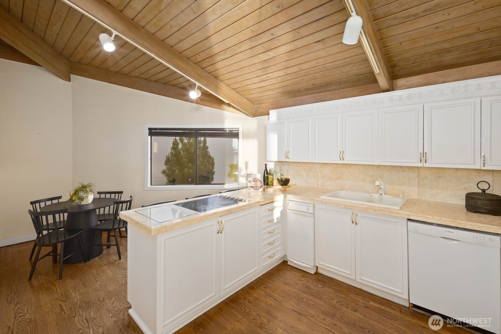 812 S Marine Hills Way Property Photo 19