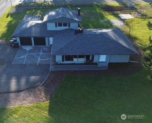 108 W Bartlett Road Property Photo 6