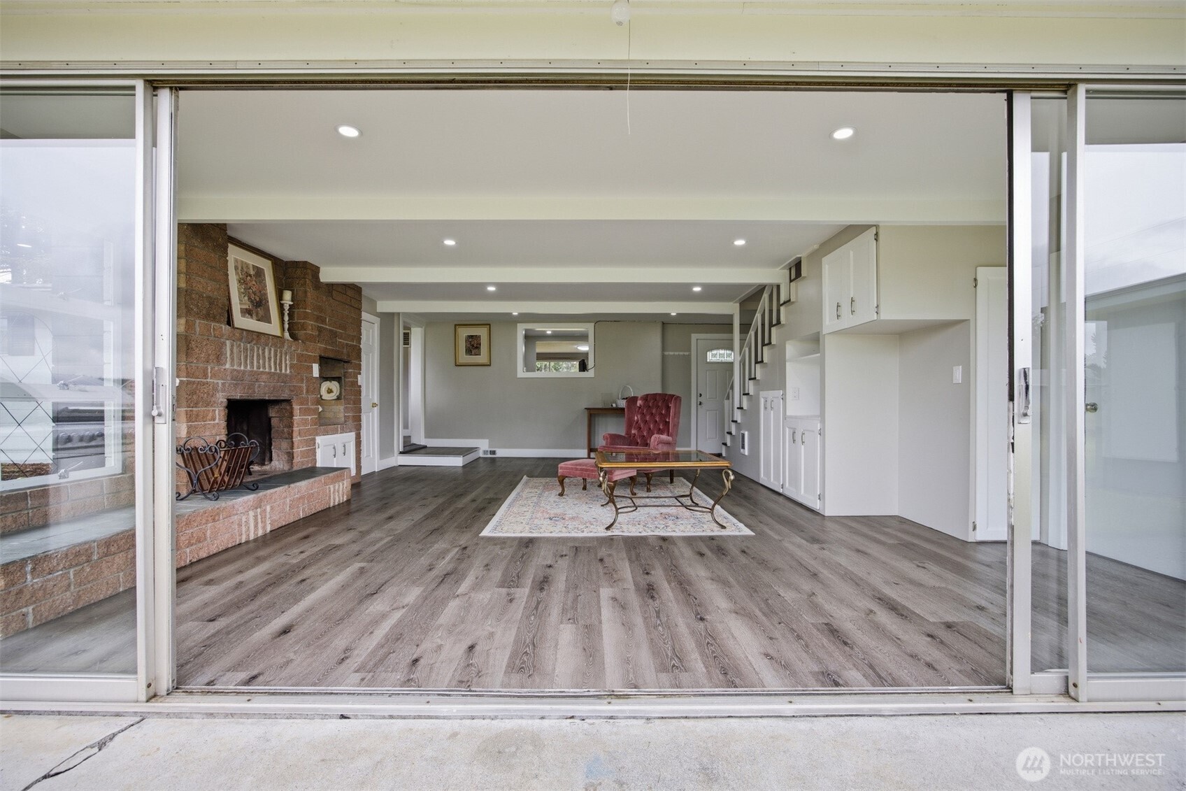 108 W Bartlett Road Property Photo 16