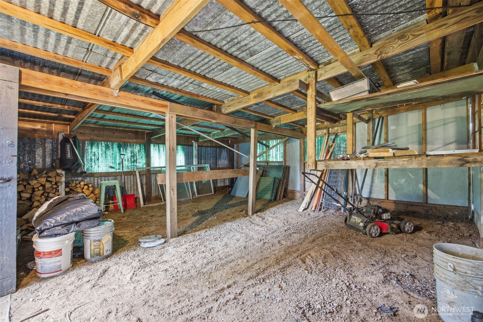 108 W Bartlett Road Property Photo 34
