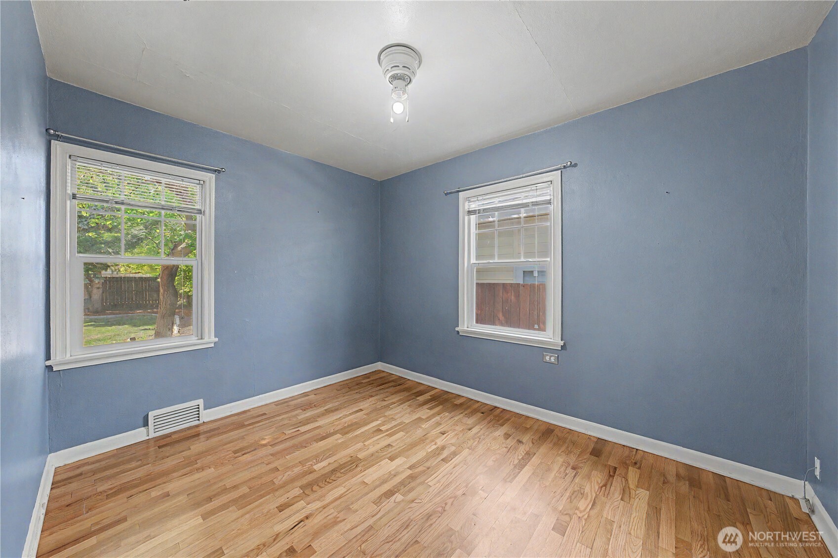 508 S Franklin Avenue Property Photo 17