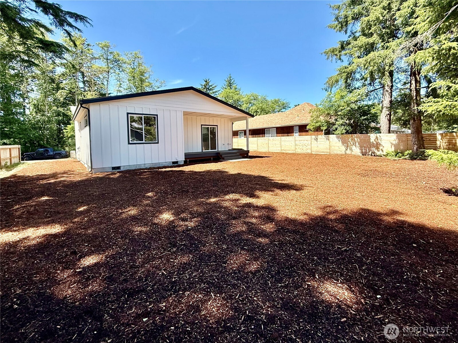382 Lake View Loop Property Photo 8