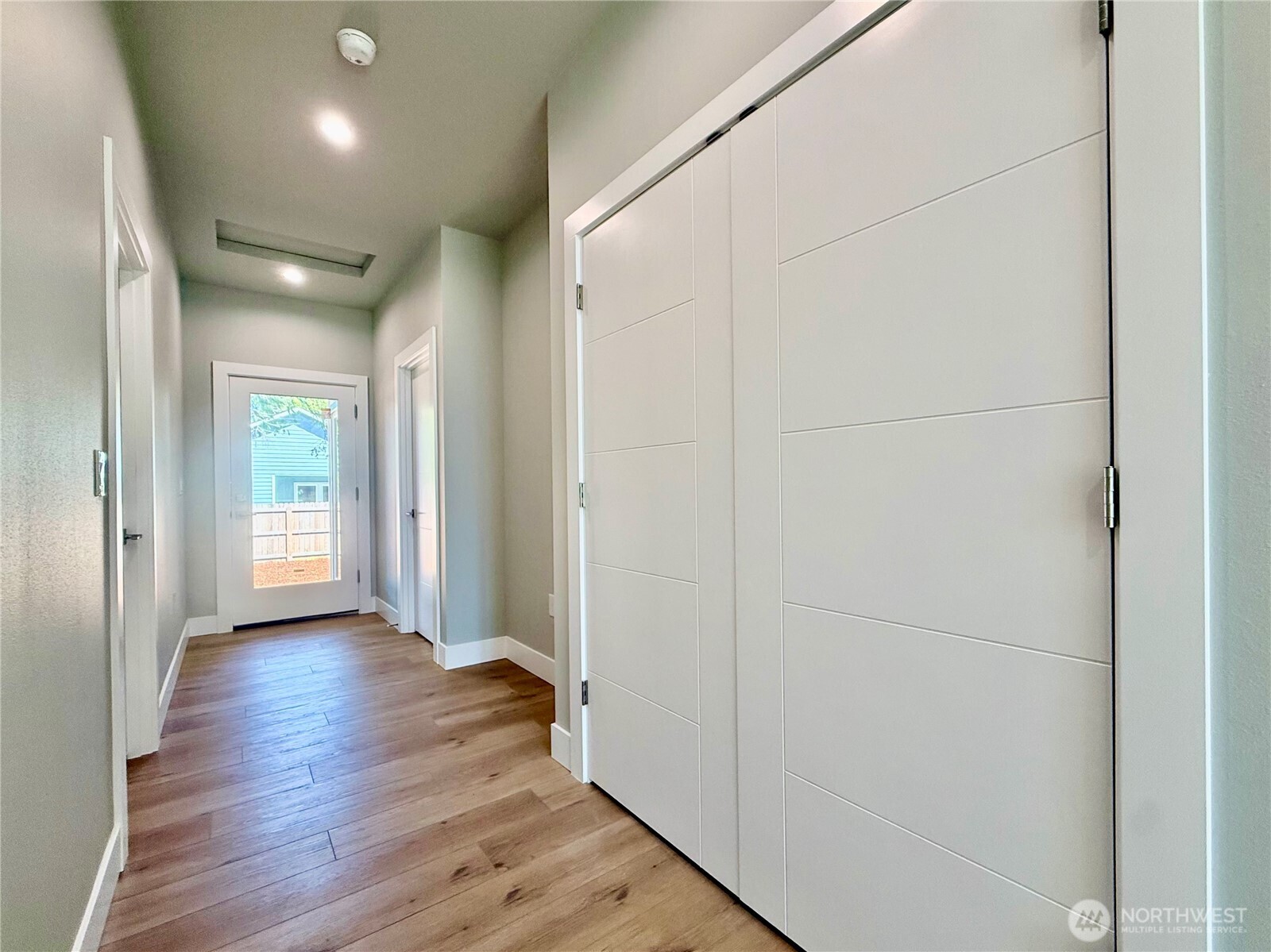 382 Lake View Loop Property Photo 21