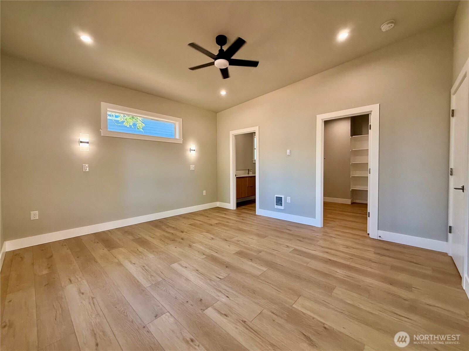 382 Lake View Loop Property Photo 24
