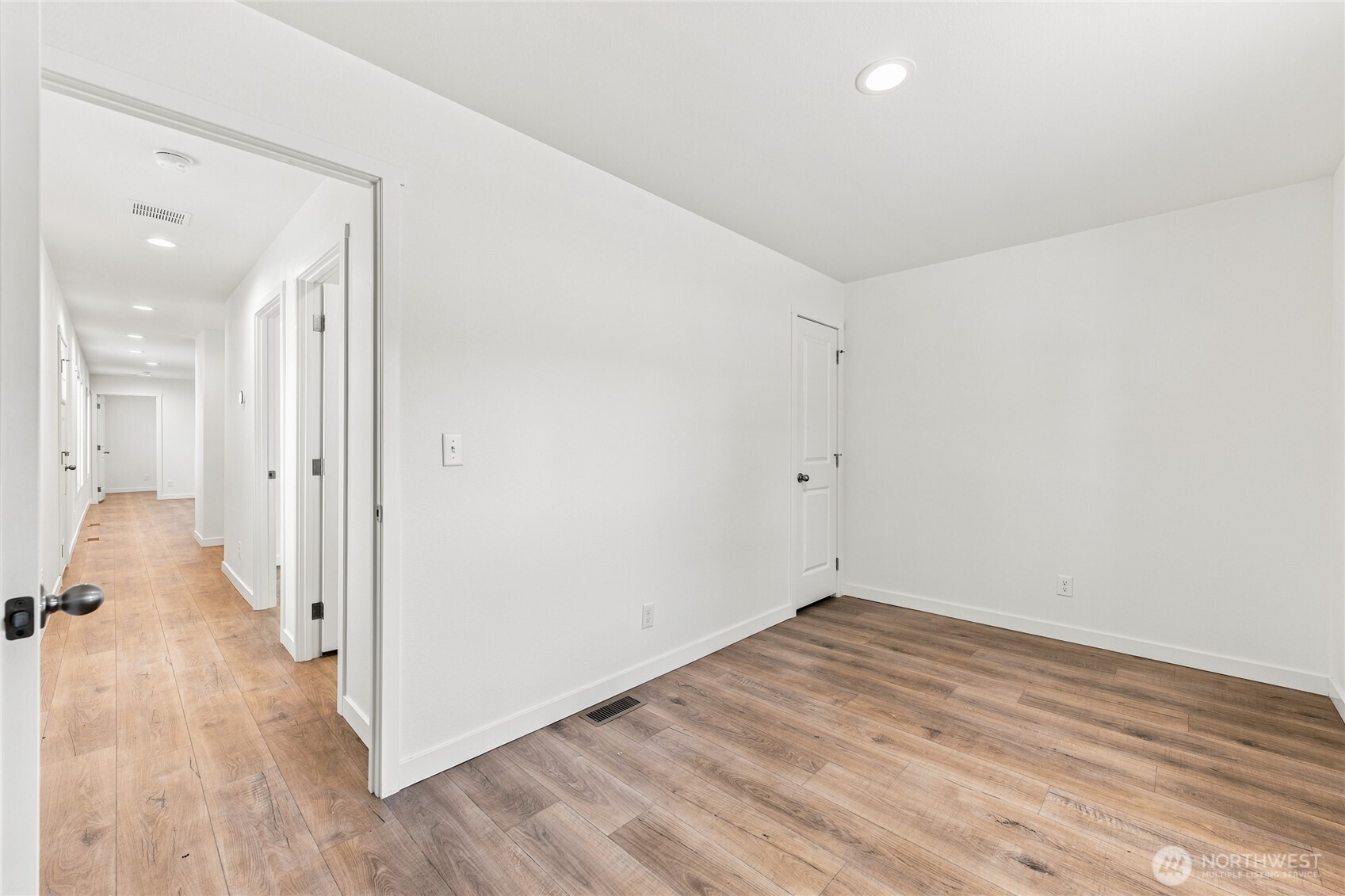 102 Sir Lancelot Way Property Photo 26