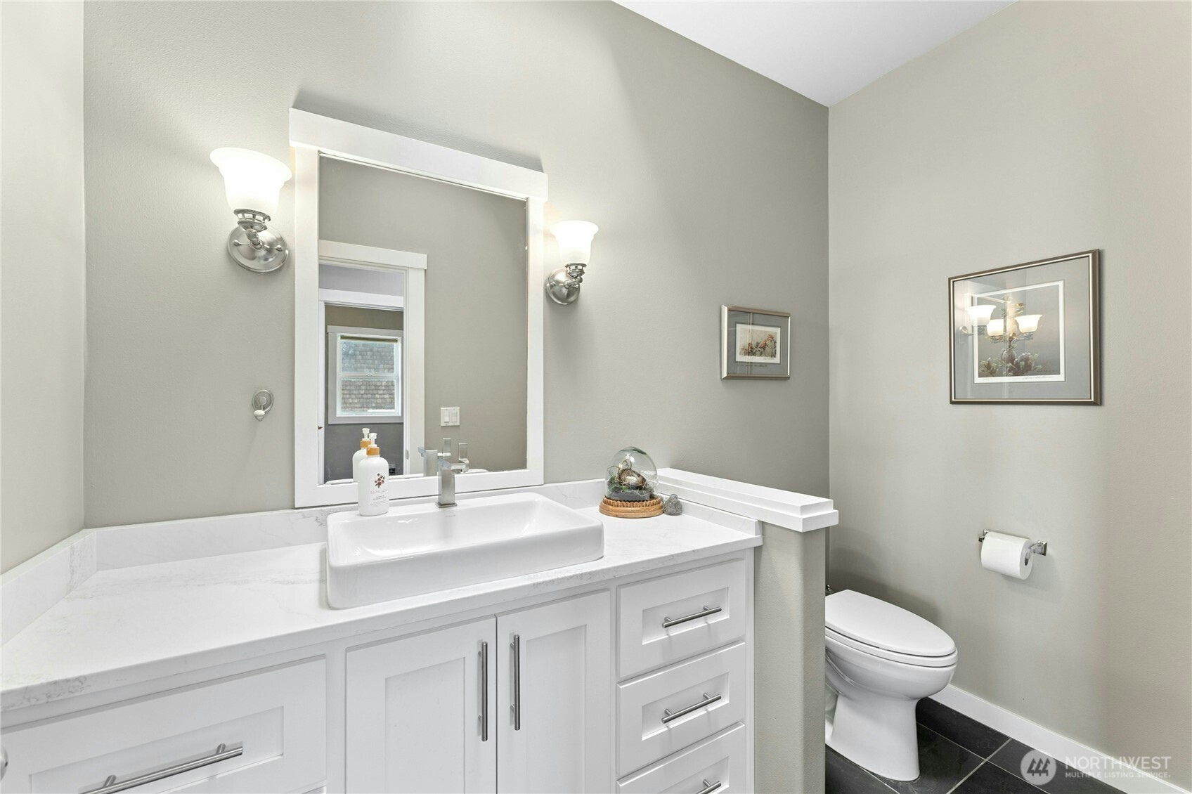 407 Vanderlin Drive Property Photo 13
