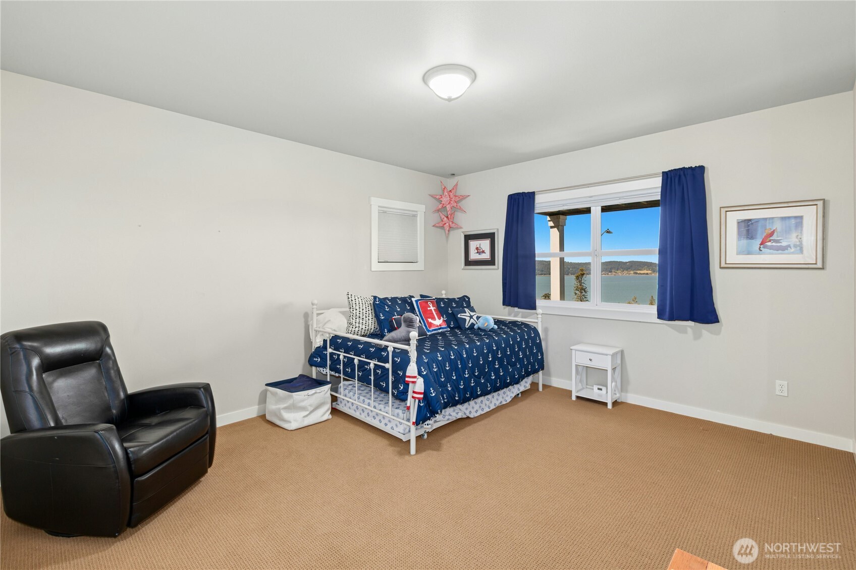 407 Vanderlin Drive Property Photo 27