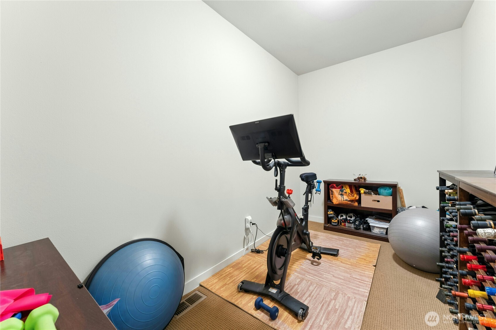 407 Vanderlin Drive Property Photo 29