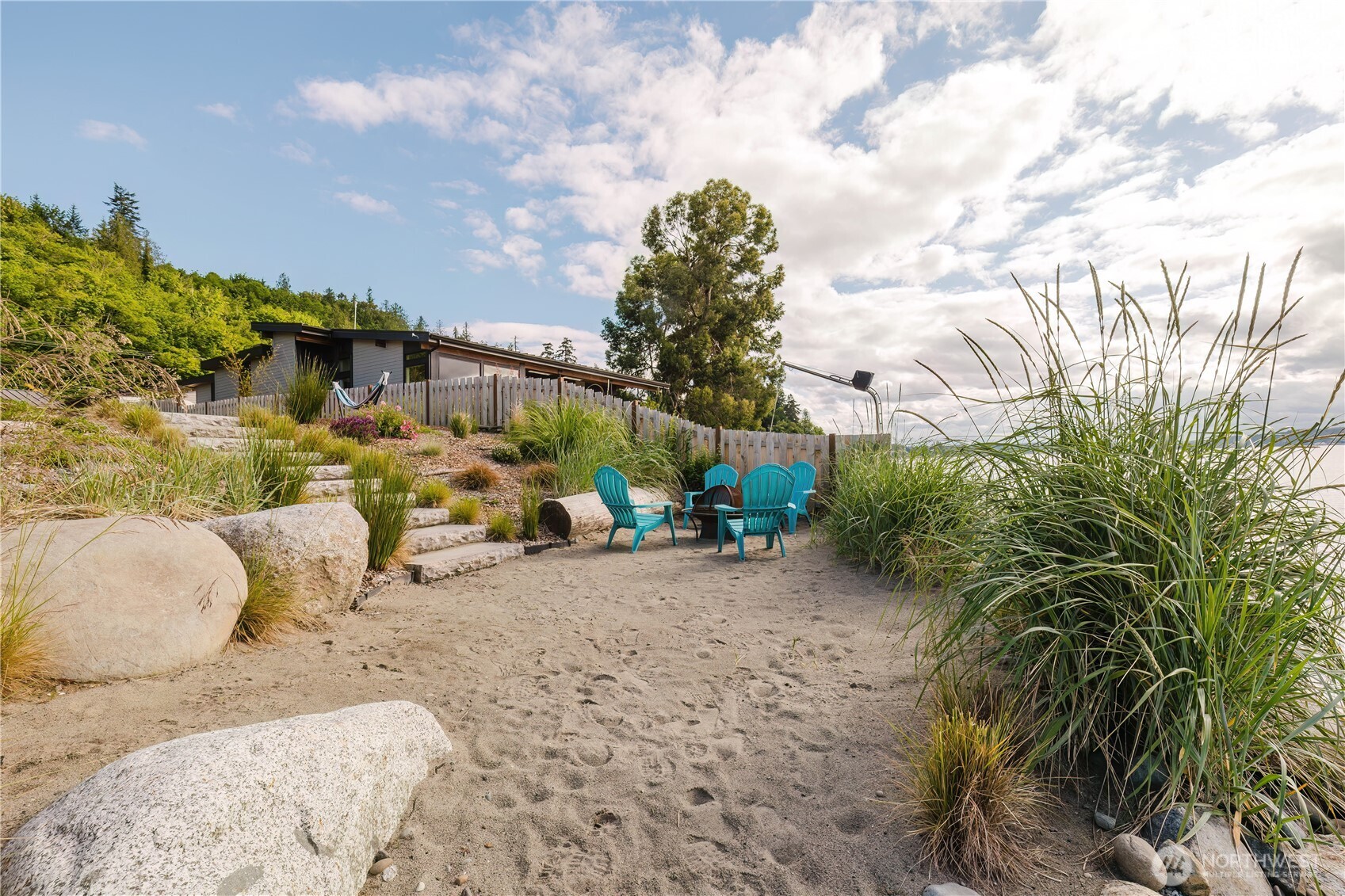 3262 Beach Drive Property Photo 36