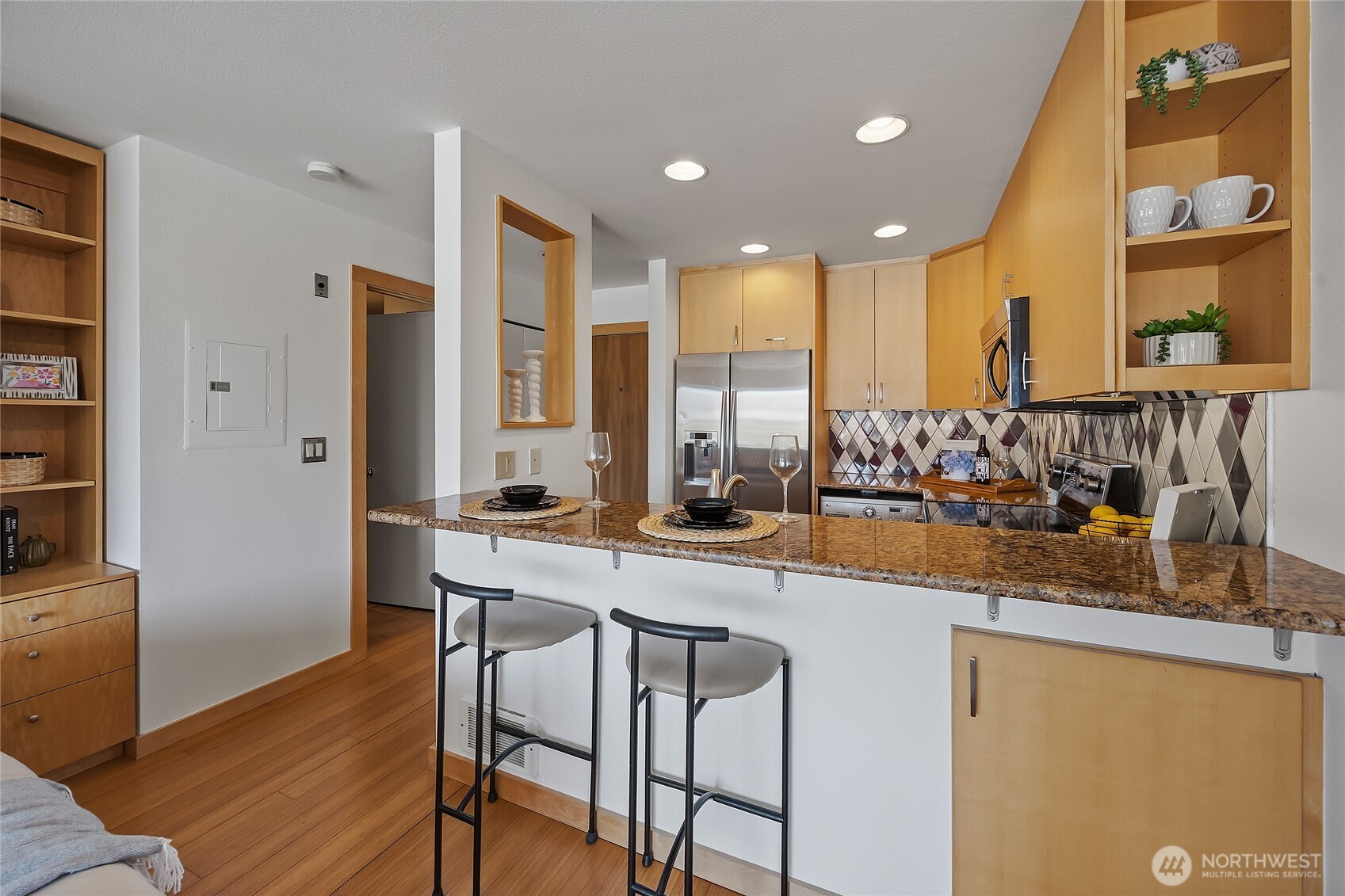 211 Summit Avenue 405 Property Photo 12
