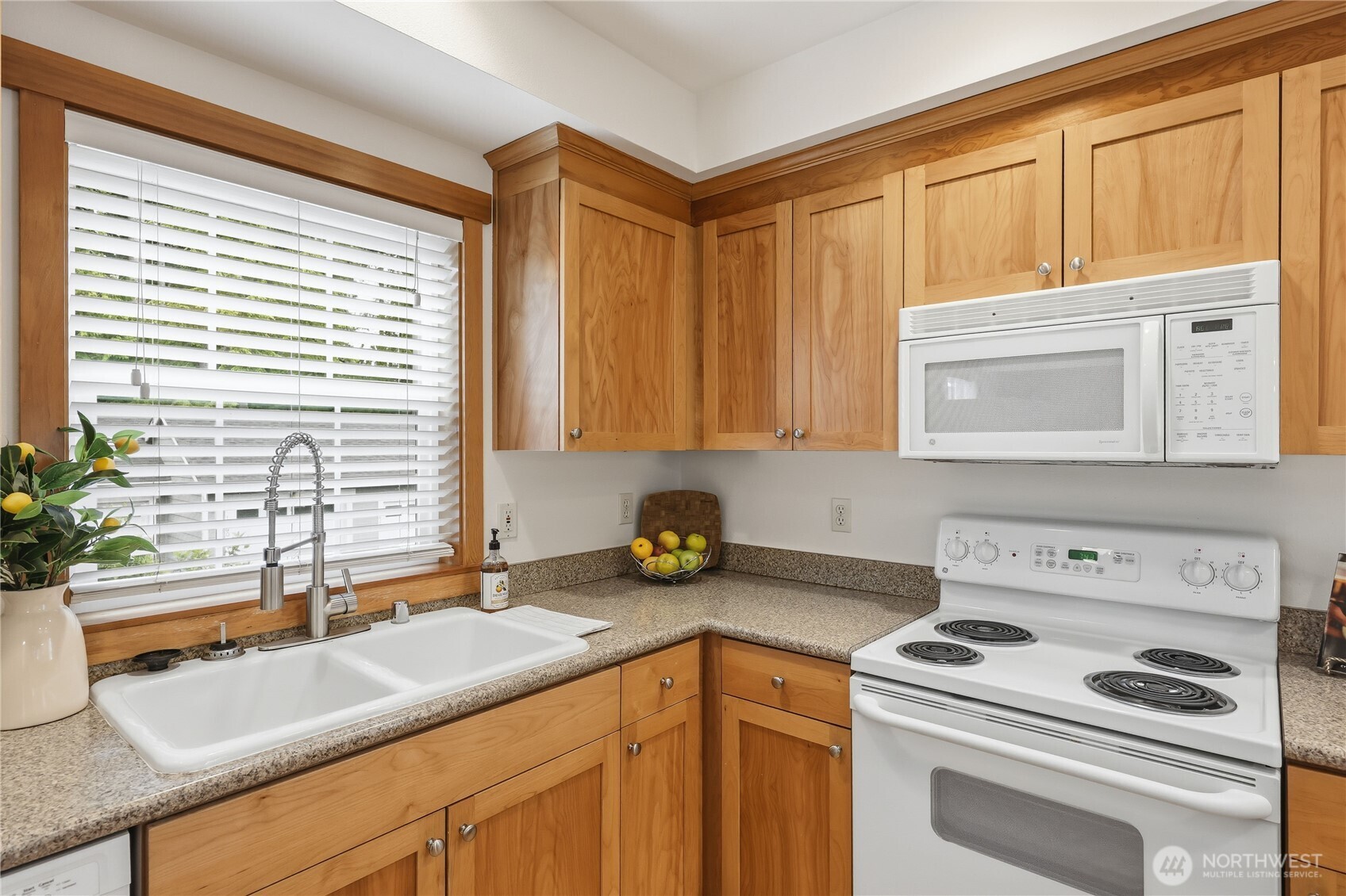 1368 Stonecress Lane Property Photo 17