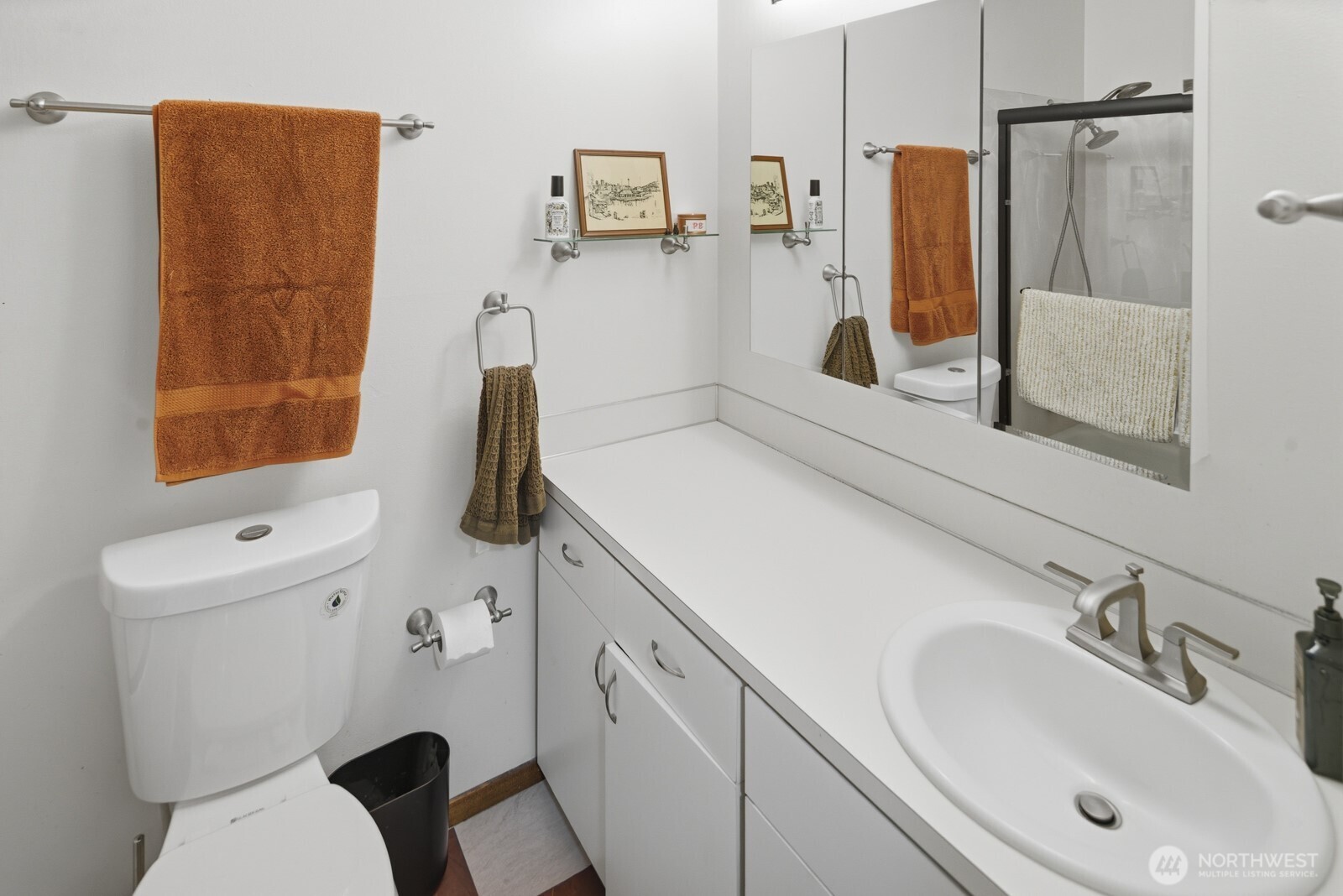 2362 Franklin Avenue Property Photo 18