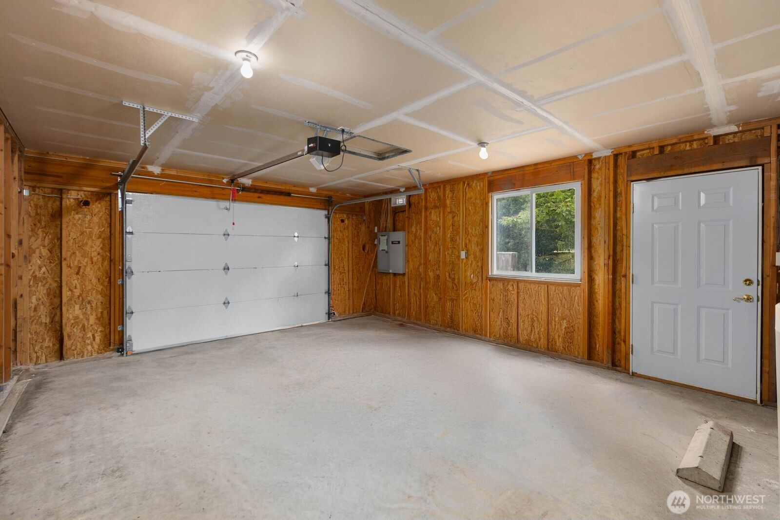 2220 Williams Road Property Photo 36