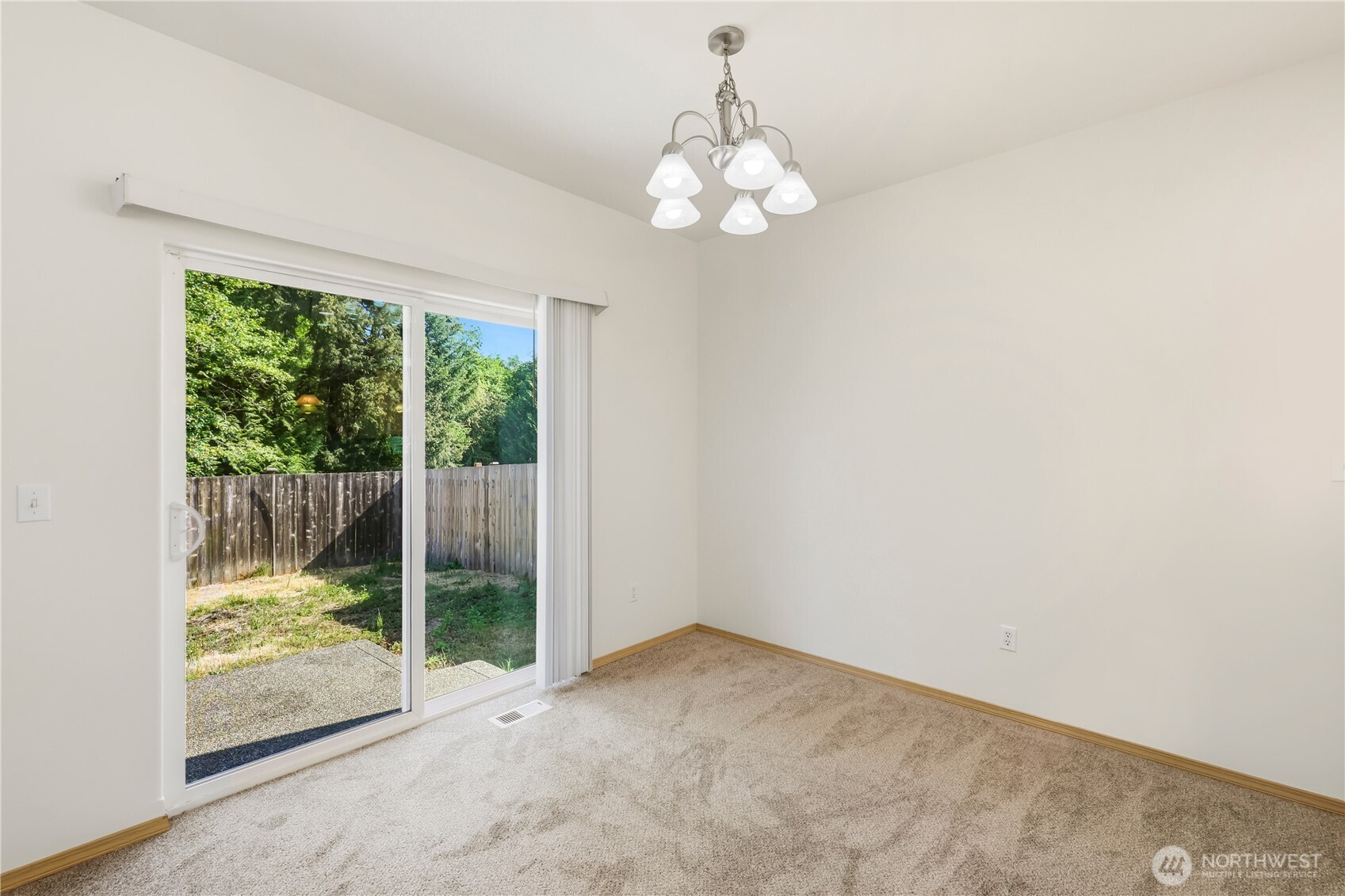 4538 20th Way Property Photo 10