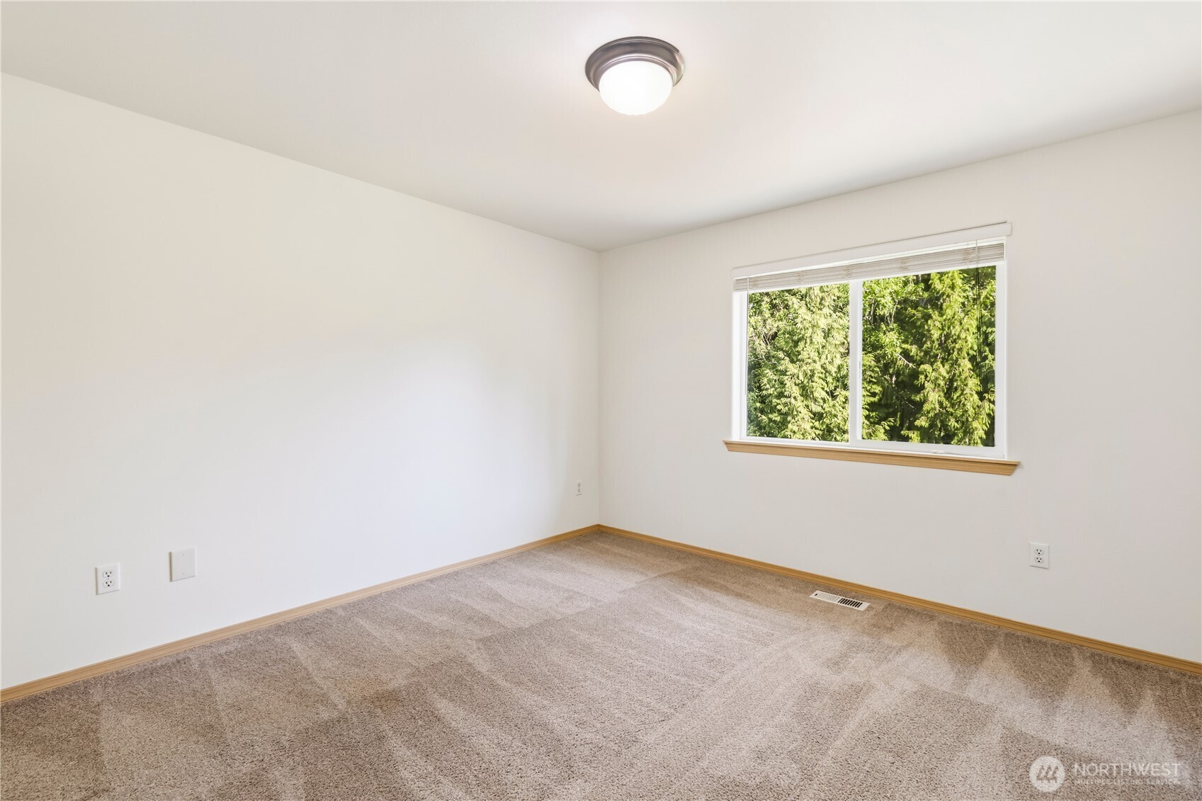 4538 20th Way Property Photo 19