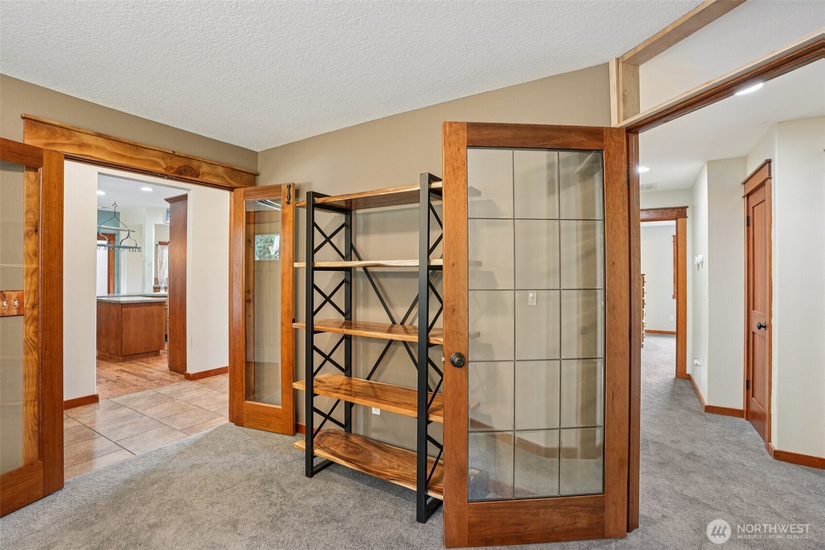 14900 Ne Critter Hill Drive Property Photo 16