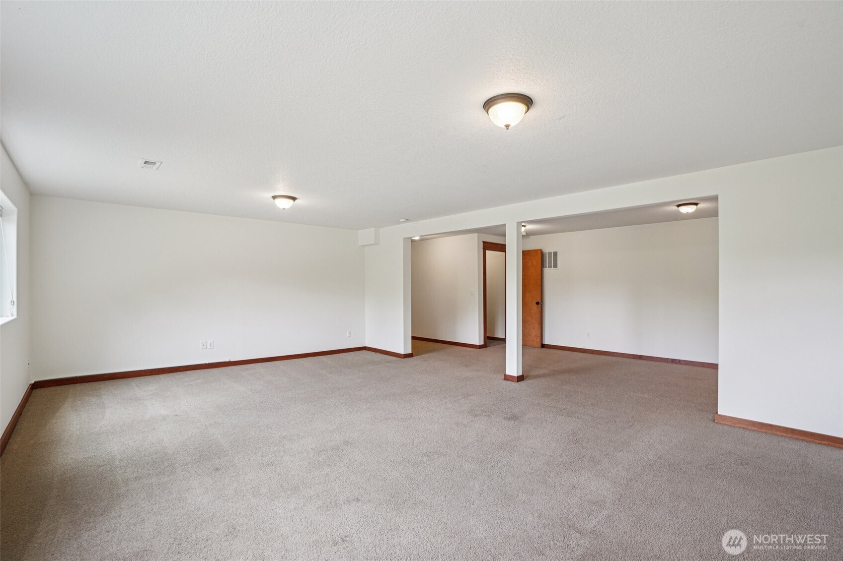 14900 Ne Critter Hill Drive Property Photo 27