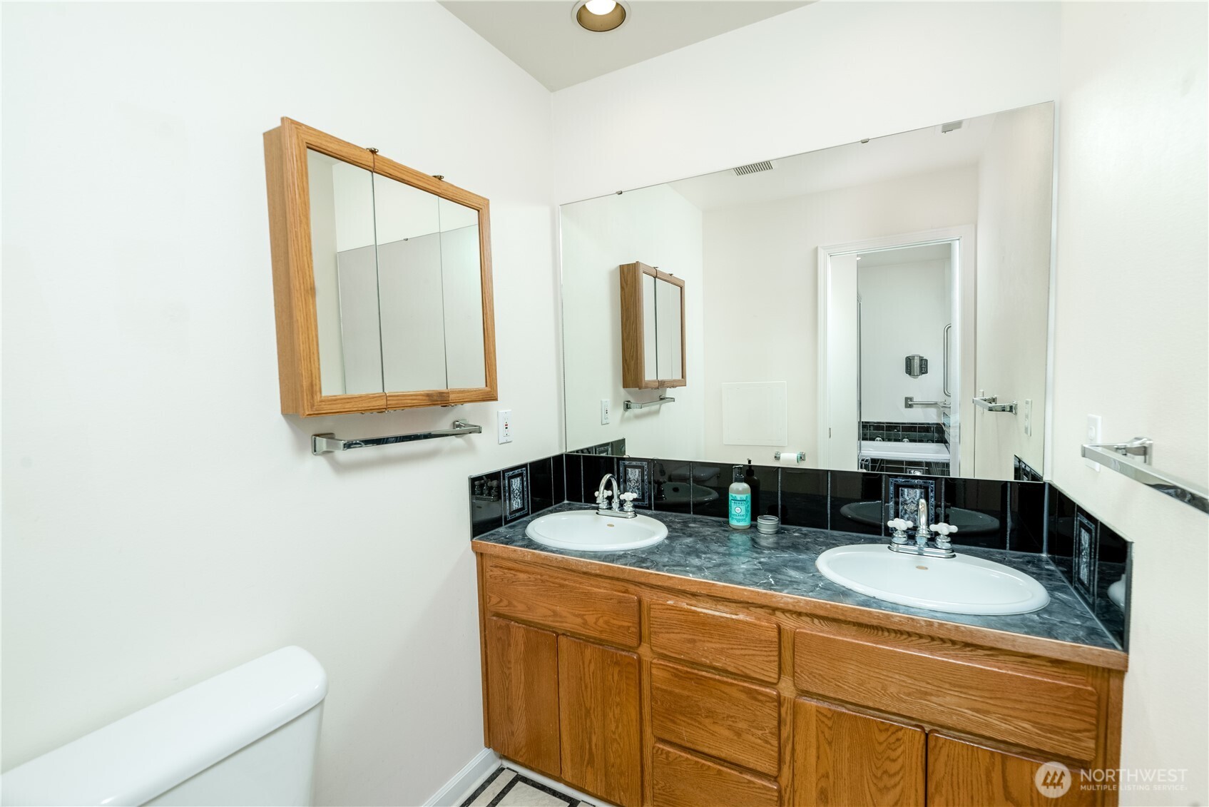301 Mount Pleasant Estates Road Property Photo 18