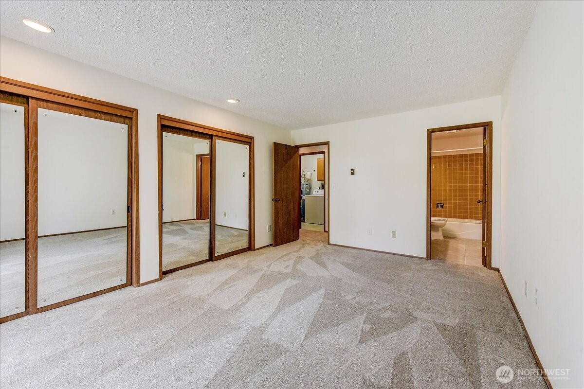 8106 53rd Avenue A Property Photo 13