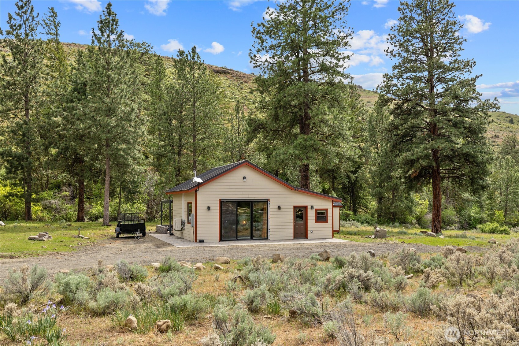 6750 Secret Canyon Road Property Photo 1