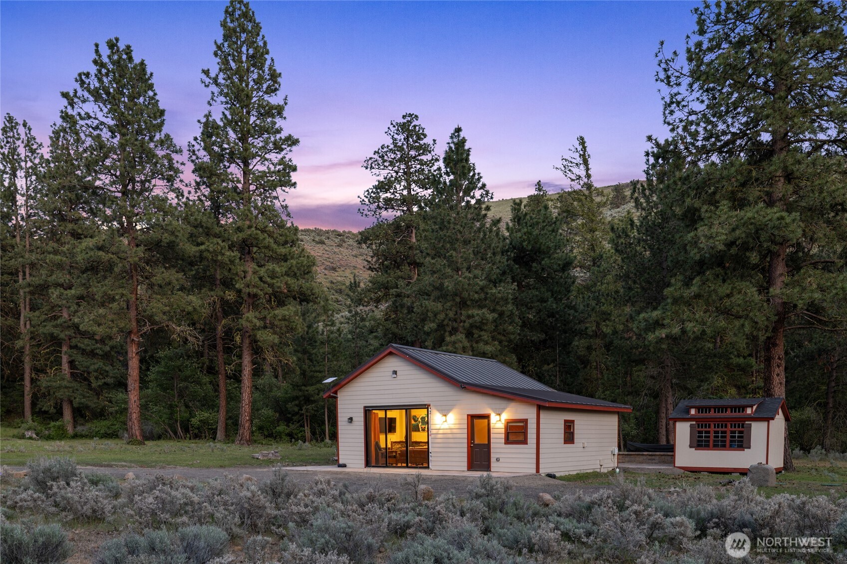 6750 Secret Canyon Road Property Photo 2