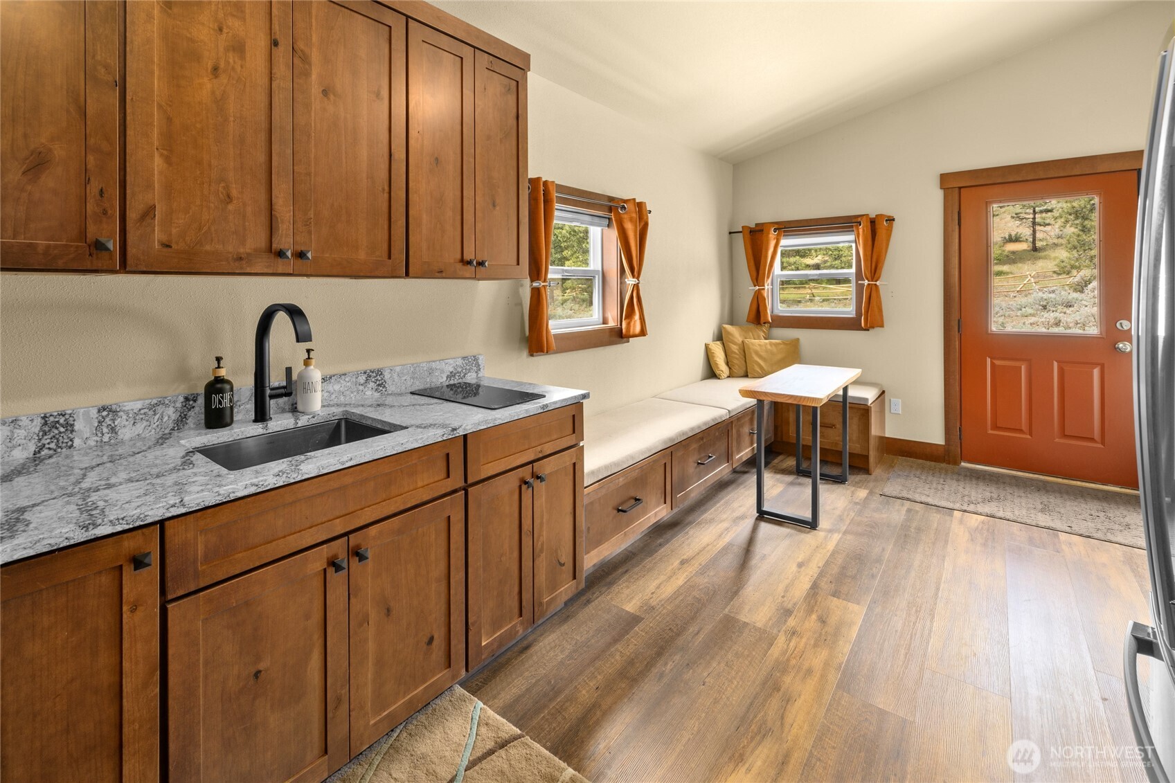 6750 Secret Canyon Road Property Photo 13